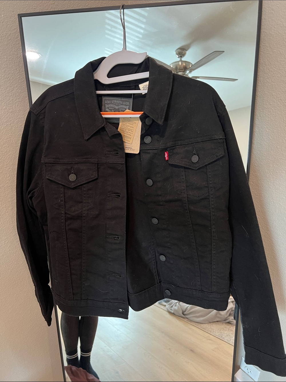 Levi's Black Denim Trucker Jacket with Classic Button Front